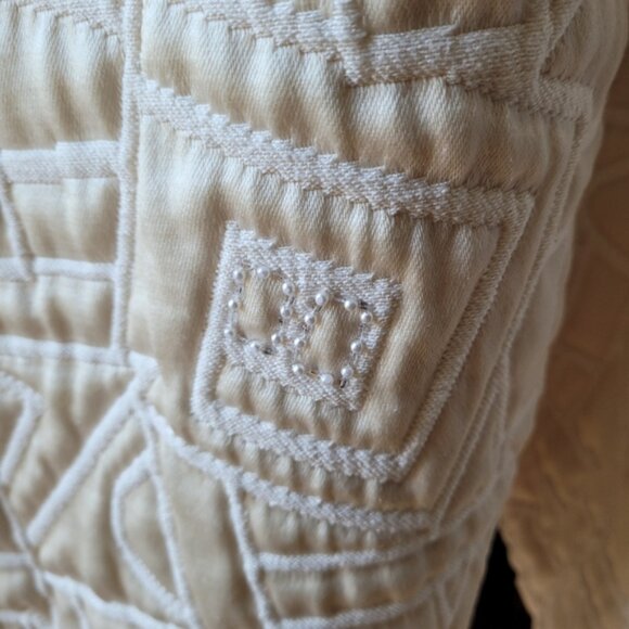 Handmade embroidered geometric pattern embellished wedding dress - Size 6 - Picture 6 of 8